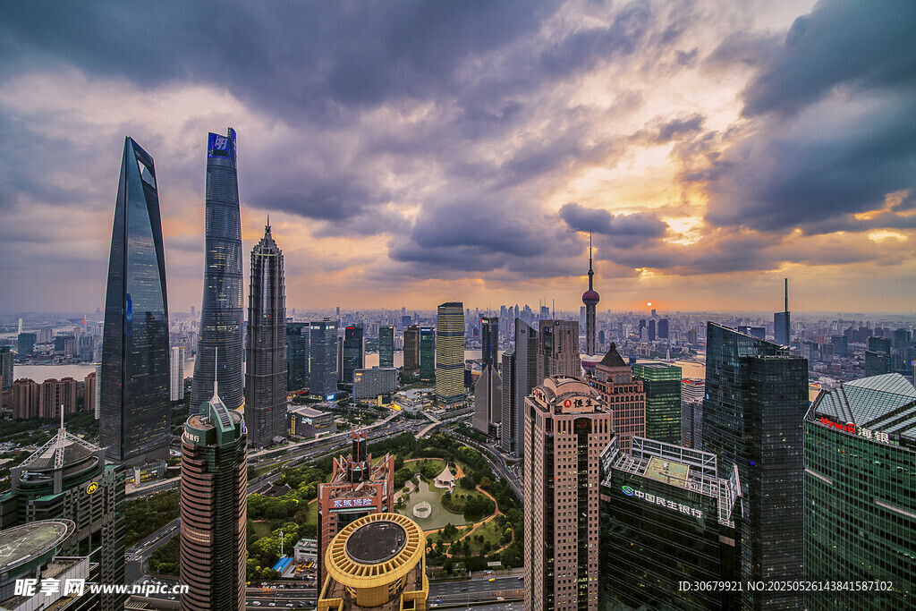 魔都城市天际线壮丽景观
