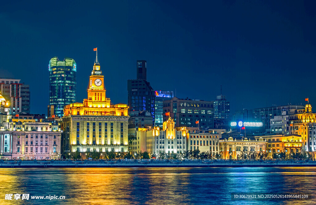 上海外滩璀璨夜景