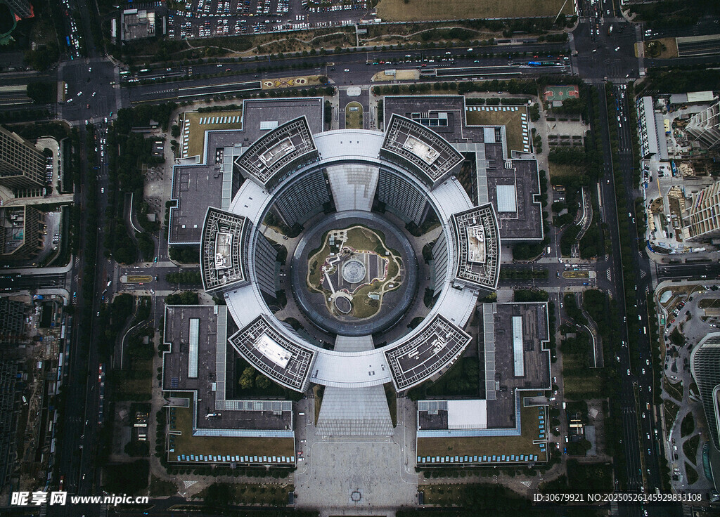 俯瞰独特建筑景观