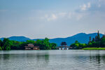 湖畔美景 青山绿水古建筑