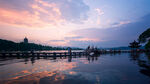 湖畔黄昏美景