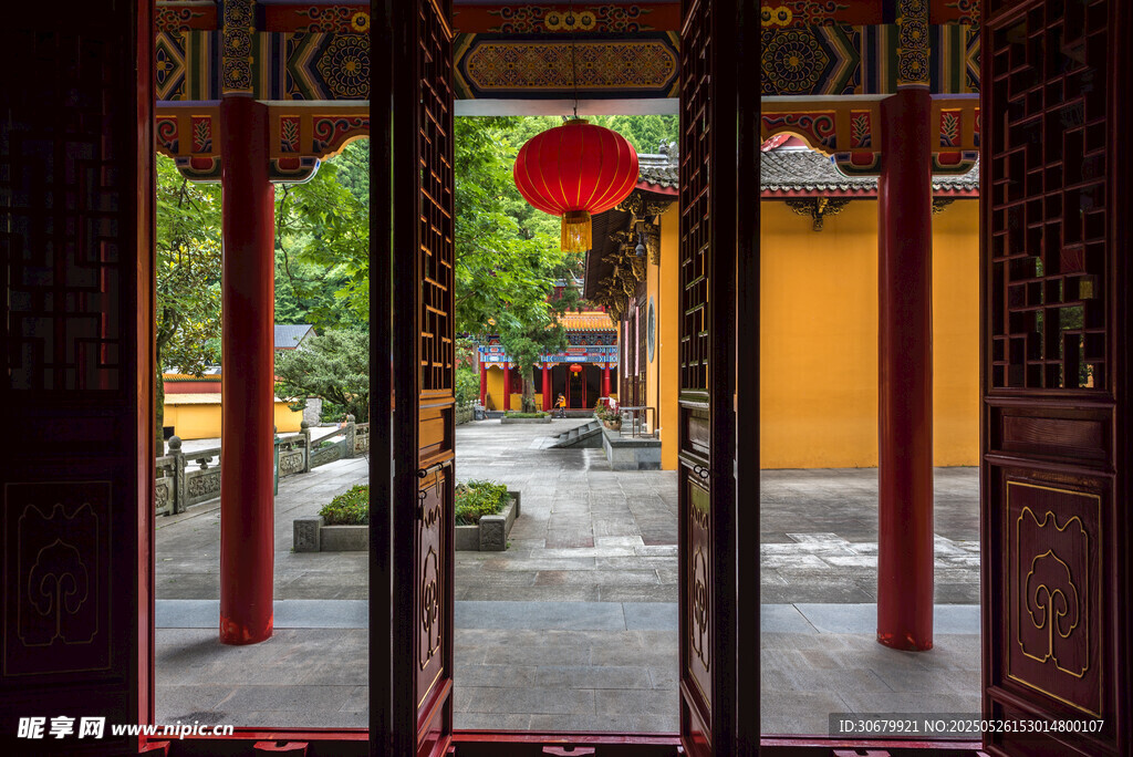 古寺门景 中式传统韵味