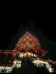夜晚中式古建筑灯火辉煌