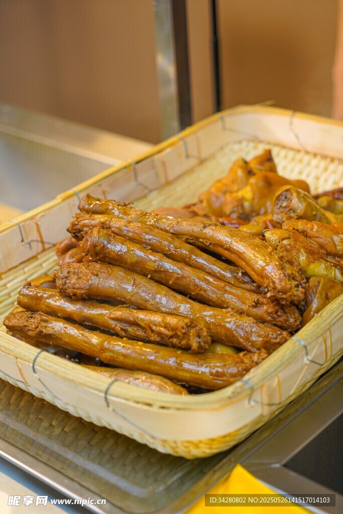 美味烤制小鱼干