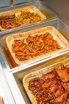 多样美味熟食陈列展示