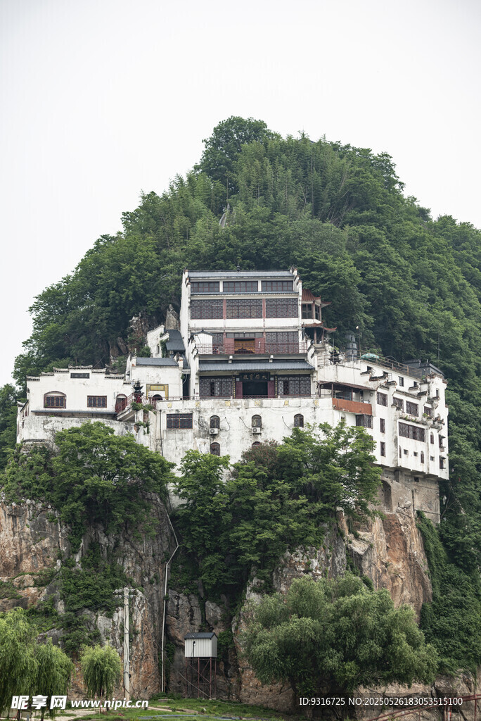 长江小孤山