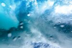 深海梦幻气泡景象