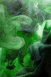 梦幻绿色烟雾奇幻景象