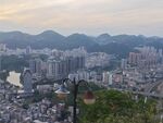 山城全景俯瞰美丽城市风光