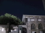 夜晚中的古朴建筑
