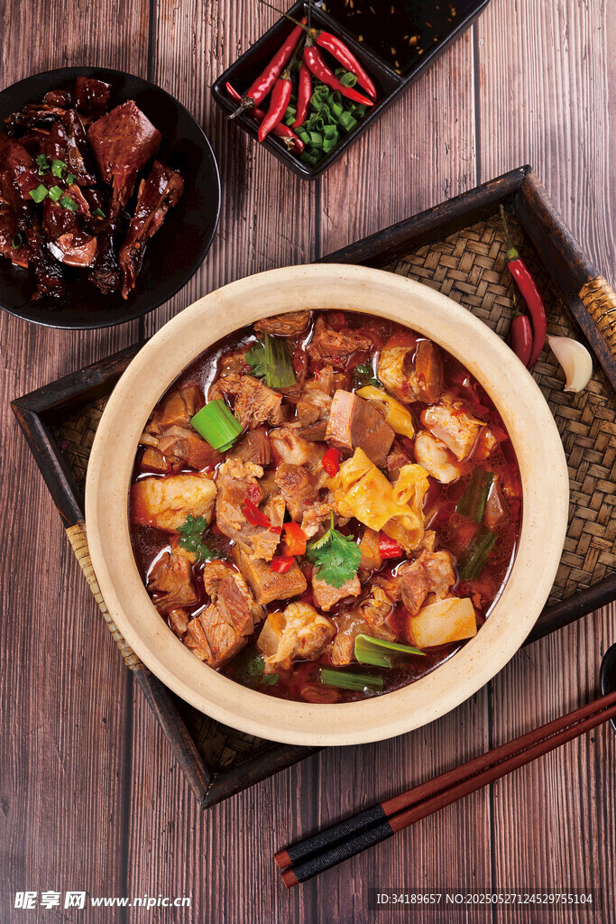 牛肉 牛腩煲