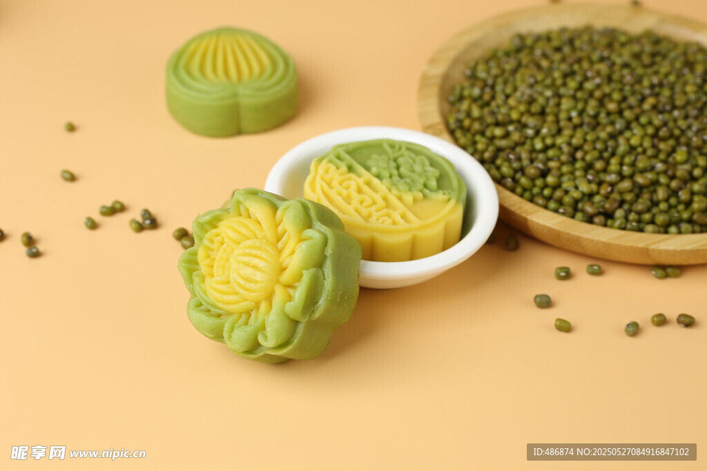 月饼绿豆糕的清新组合