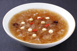 红枣银耳莲子羹