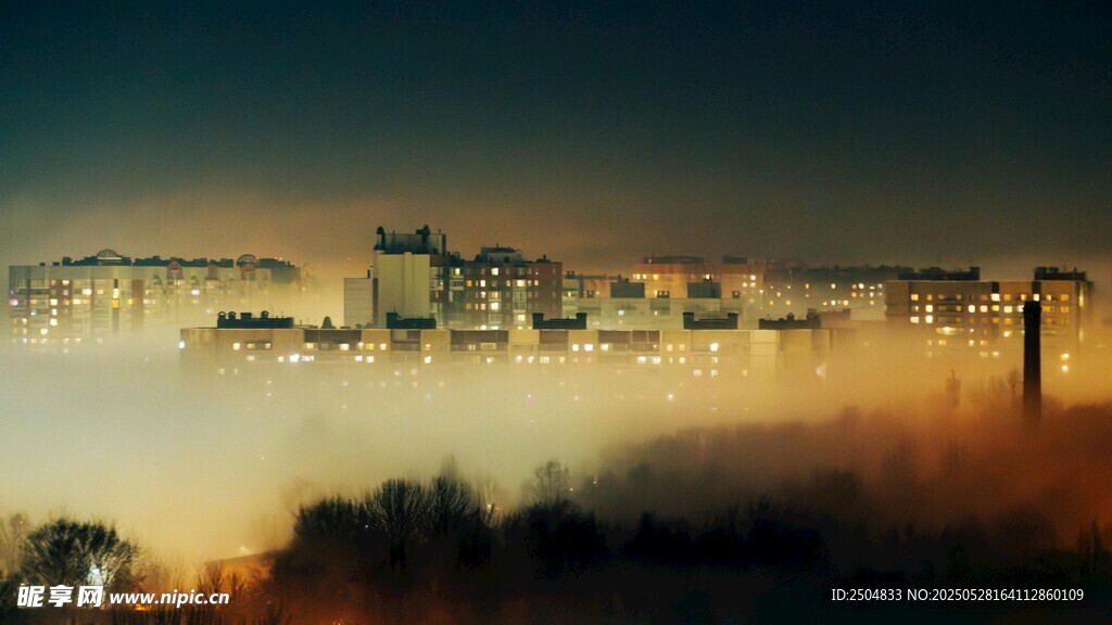 城市夜景中的梦幻光影