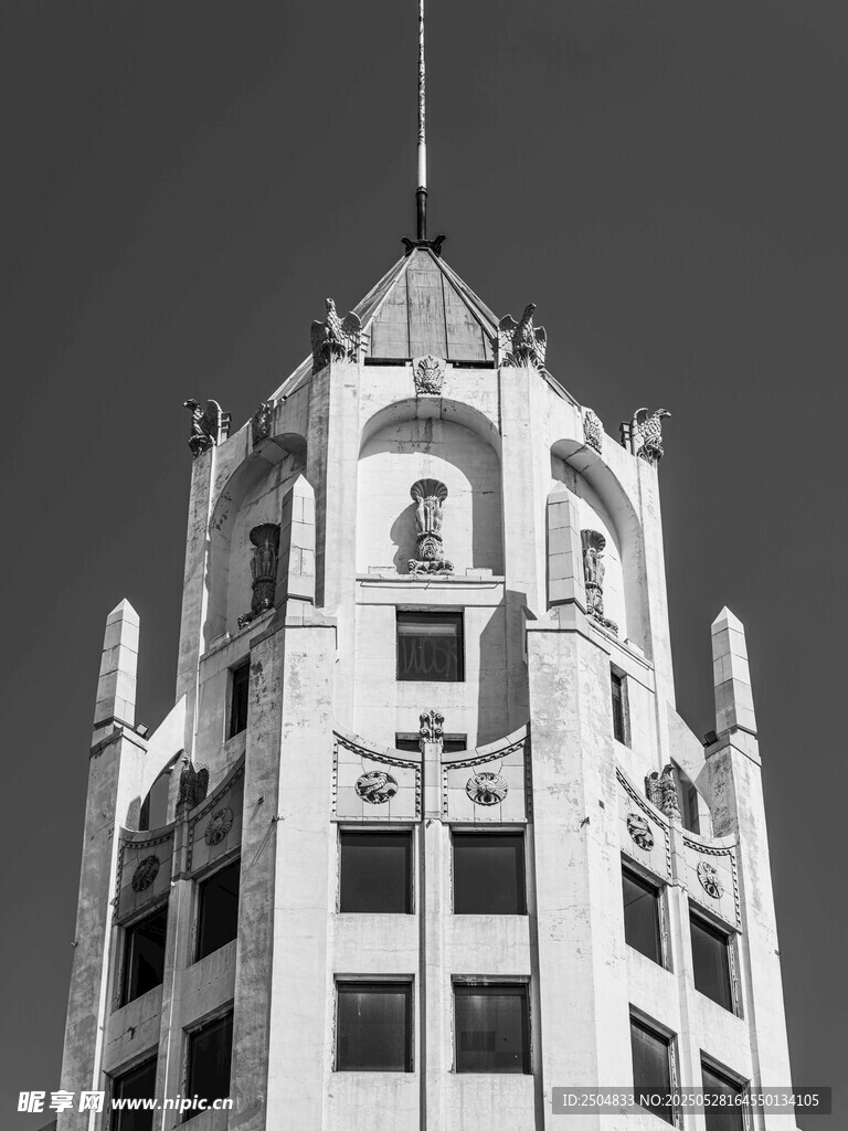 复古风格高楼建筑特写