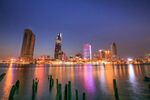 城市璀璨夜景临水风光