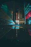 城市夜景下的绚丽光影