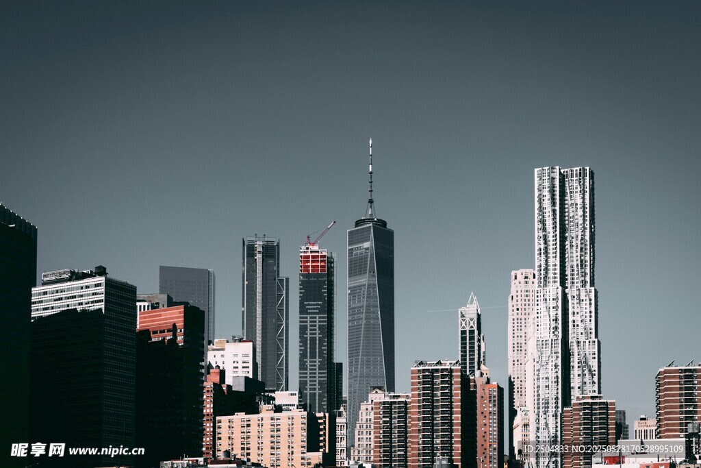 现代都市高楼林立景观