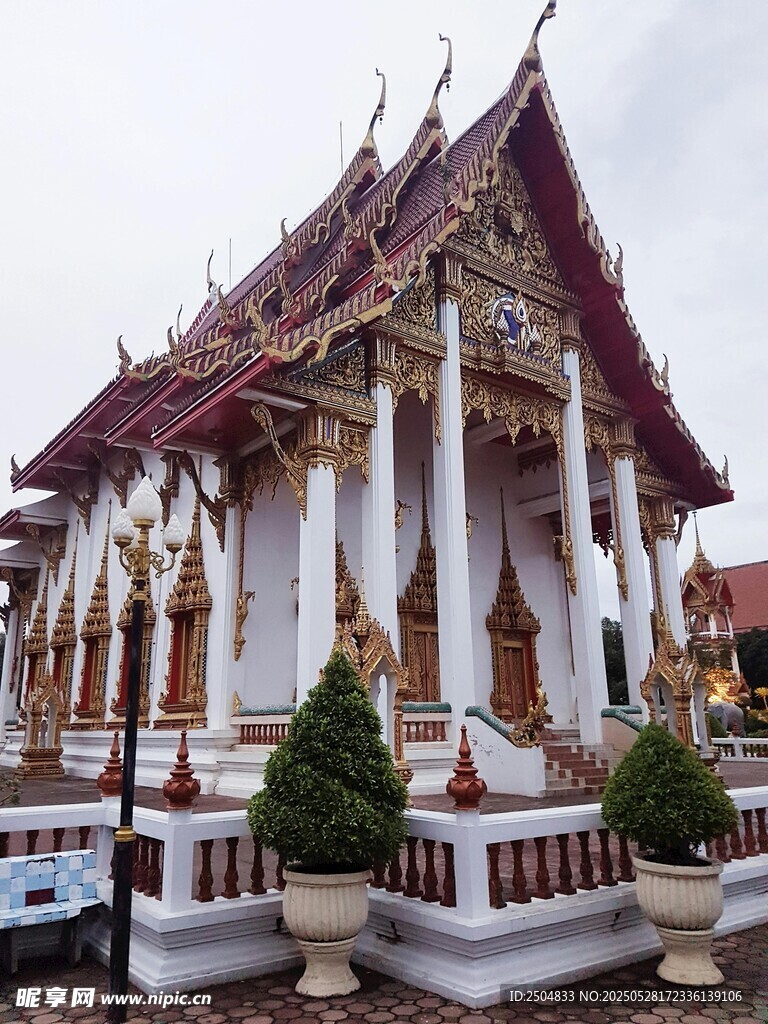泰国传统寺庙建筑景观