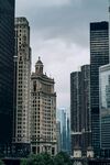 都市高楼林立的壮观景象