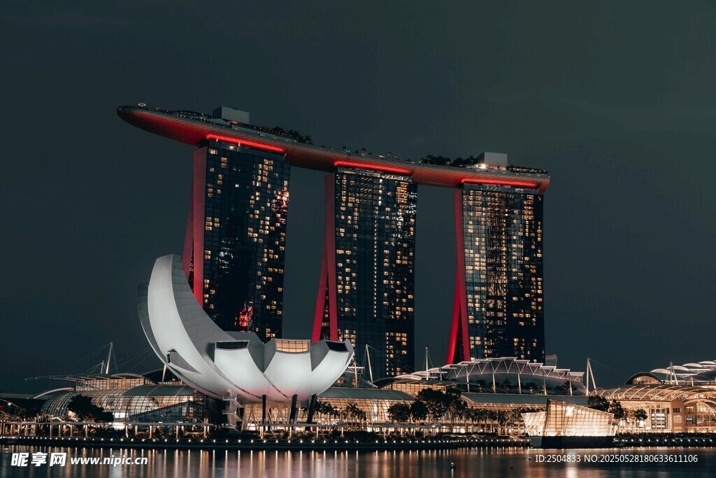 新加坡滨海湾金沙酒店夜景