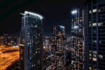 都市璀璨夜景俯瞰图