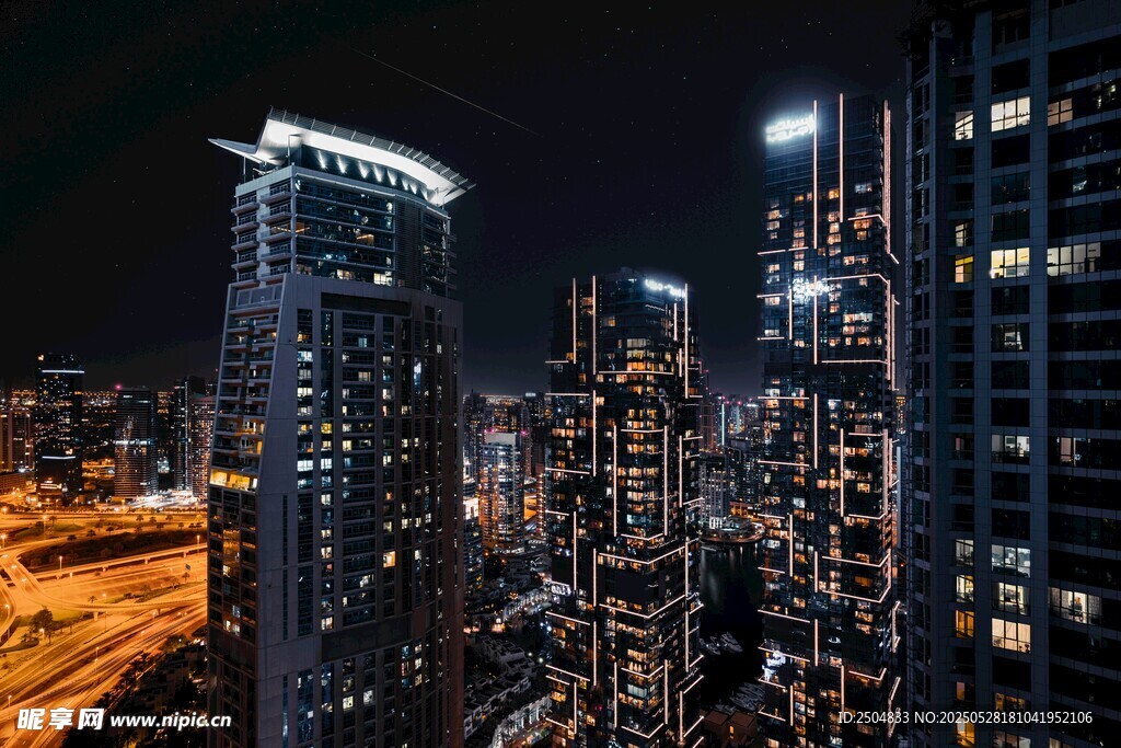 都市璀璨夜景俯瞰图