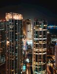 都市璀璨夜景俯瞰图