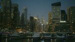 夜幕下的城市滨水风光