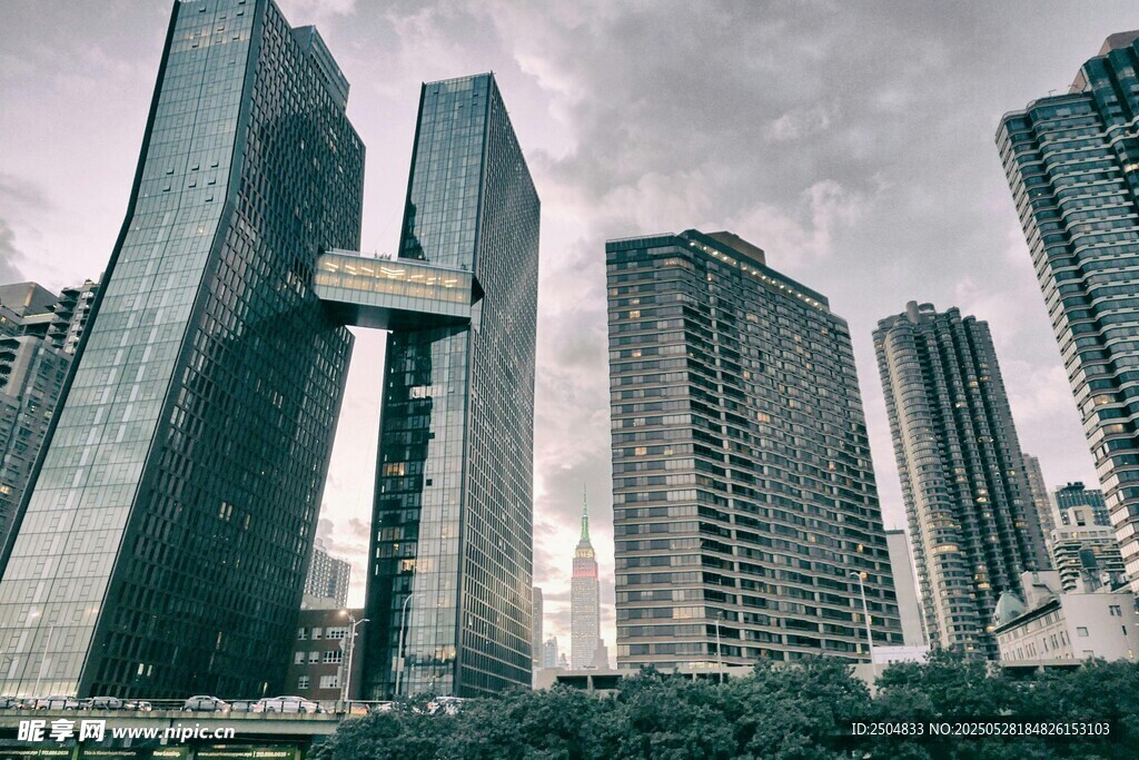都市摩天大楼独特景观