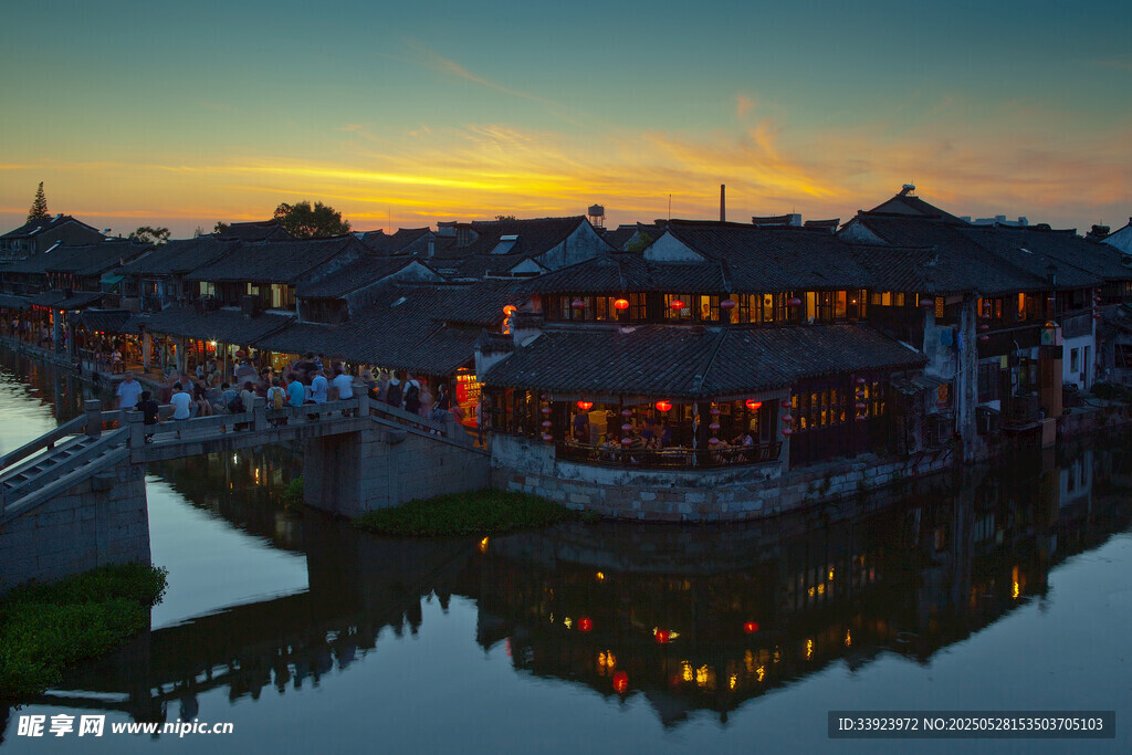 水乡黄昏美景