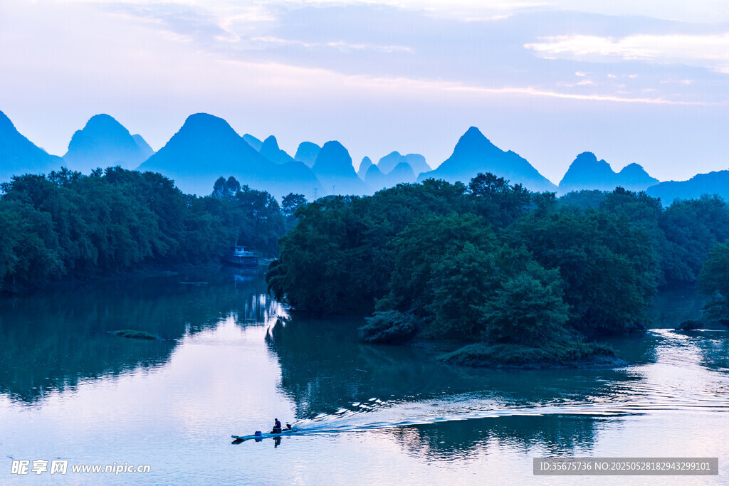 漓江山水美景如画