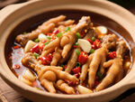 香辣美味鸡爪煲