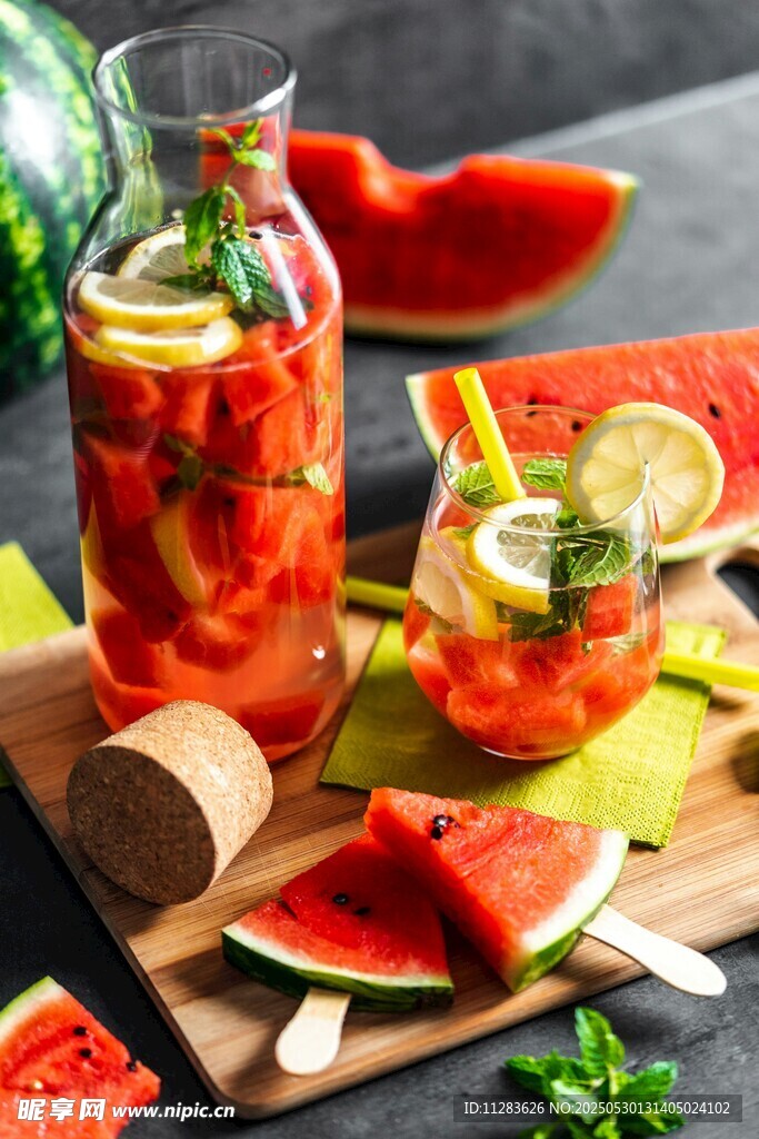 西瓜柠檬冰饮夏日清爽组合