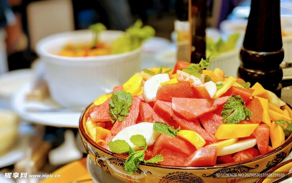 美味多彩蔬菜沙拉拼盘