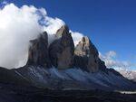 巍峨雪山壮丽山峰景观