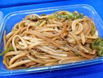 盒装美味凉拌面条
