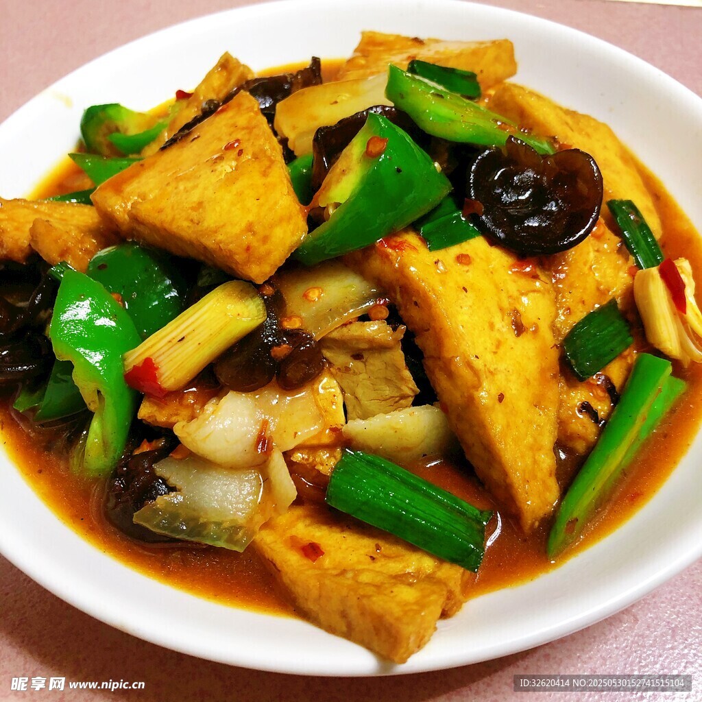 青椒肉片炒豆干