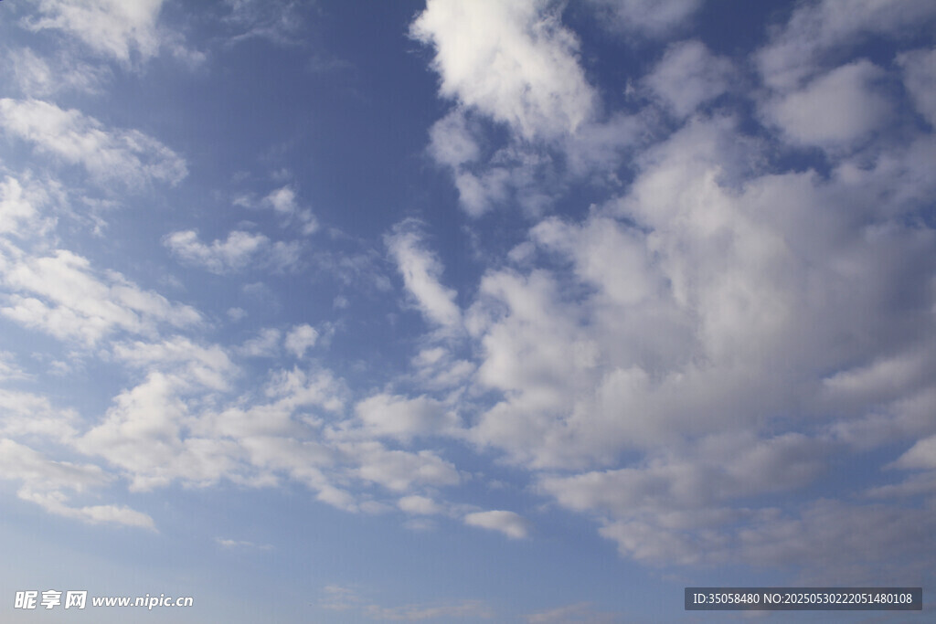 蓝天白云 