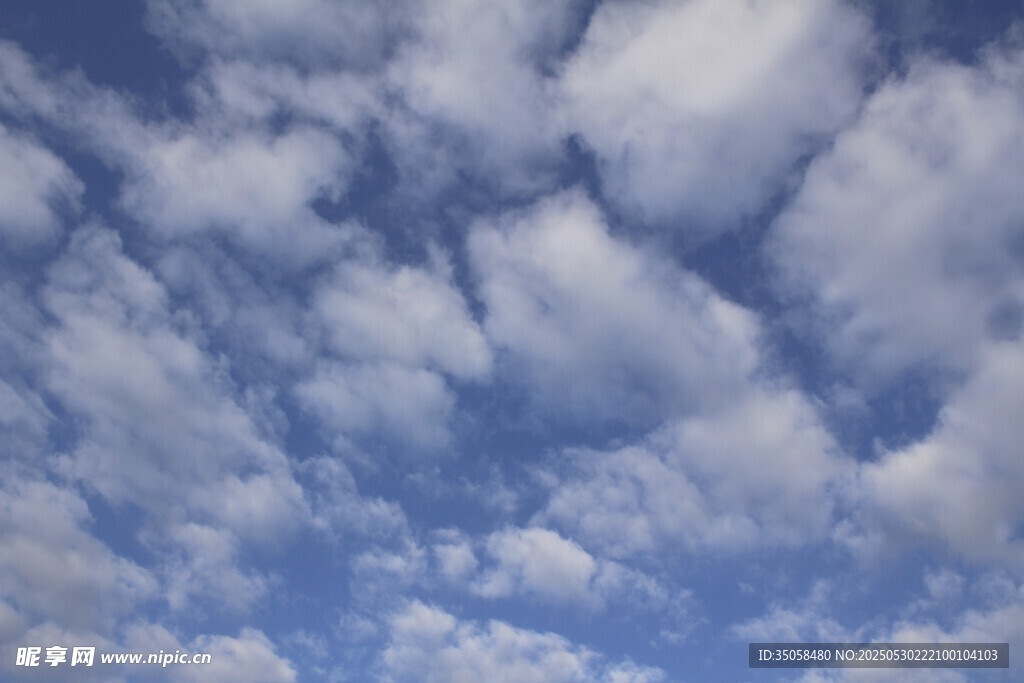 蓝天白云 