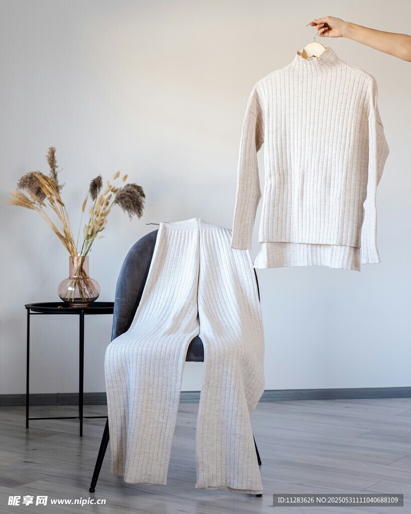 简约风秋冬针织服饰套装