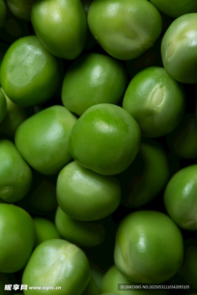 饱满青豌豆