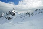 雪山壮丽景致