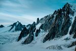壮丽雪山景观