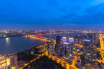 城市夜景俯瞰璀璨灯火
