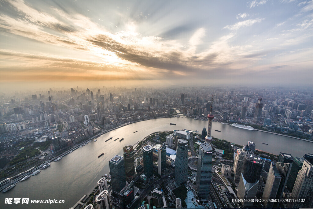上海城市天际线壮丽景观