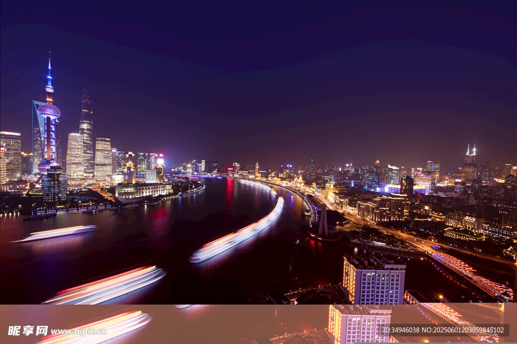 上海夜景车流璀璨画面