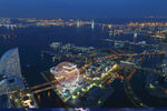城市璀璨夜景俯瞰图