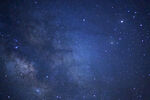 深邃星空夜景图