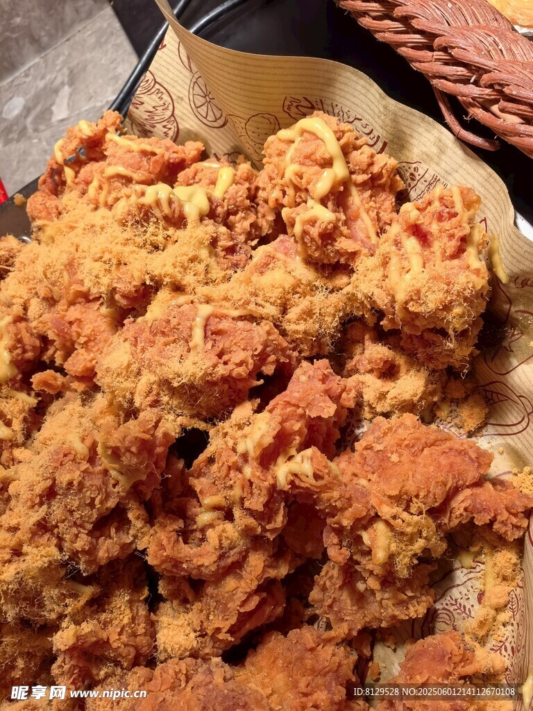 美味酥脆炸鸡块